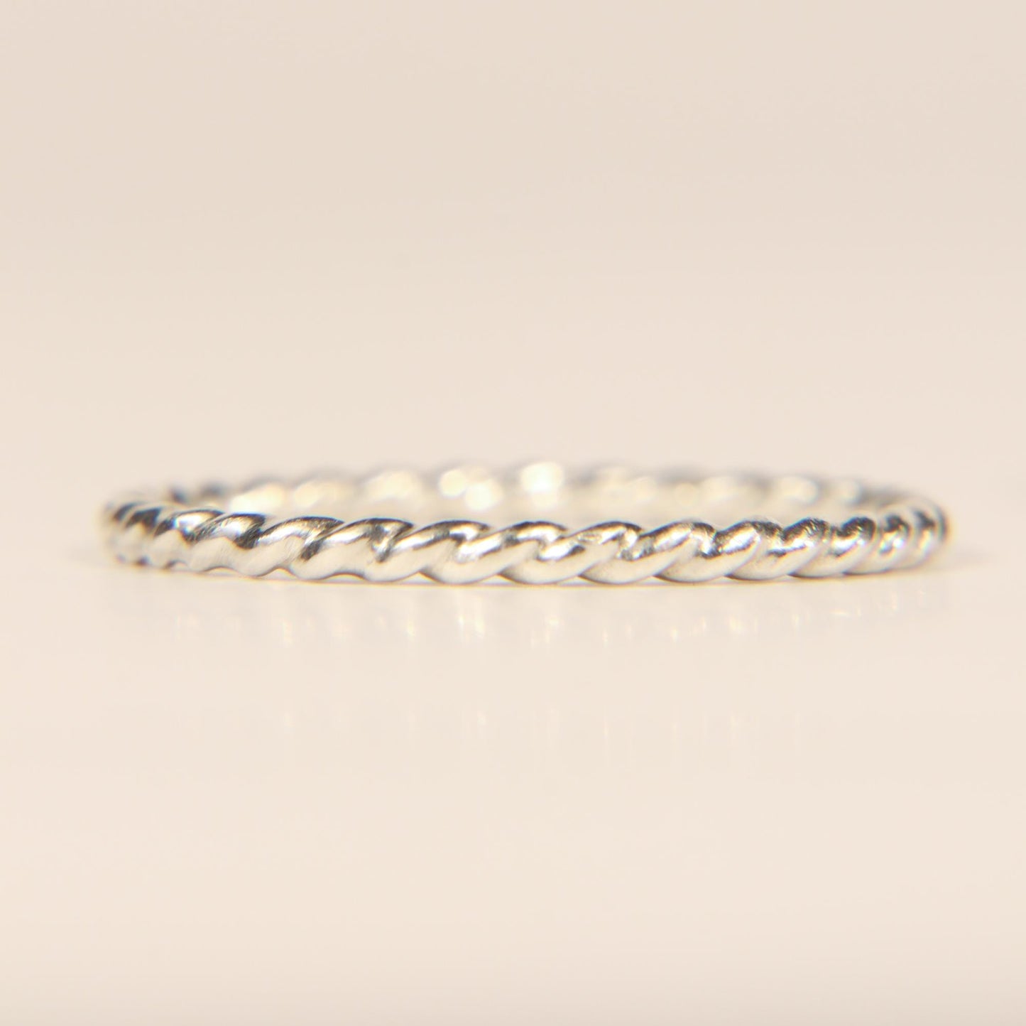 Twist .925 Sterling Silver Ring