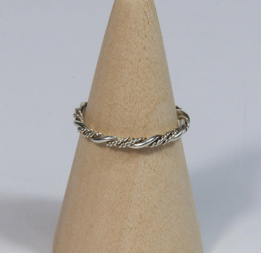 Bead & Twist .925 Sterling Silver Ring