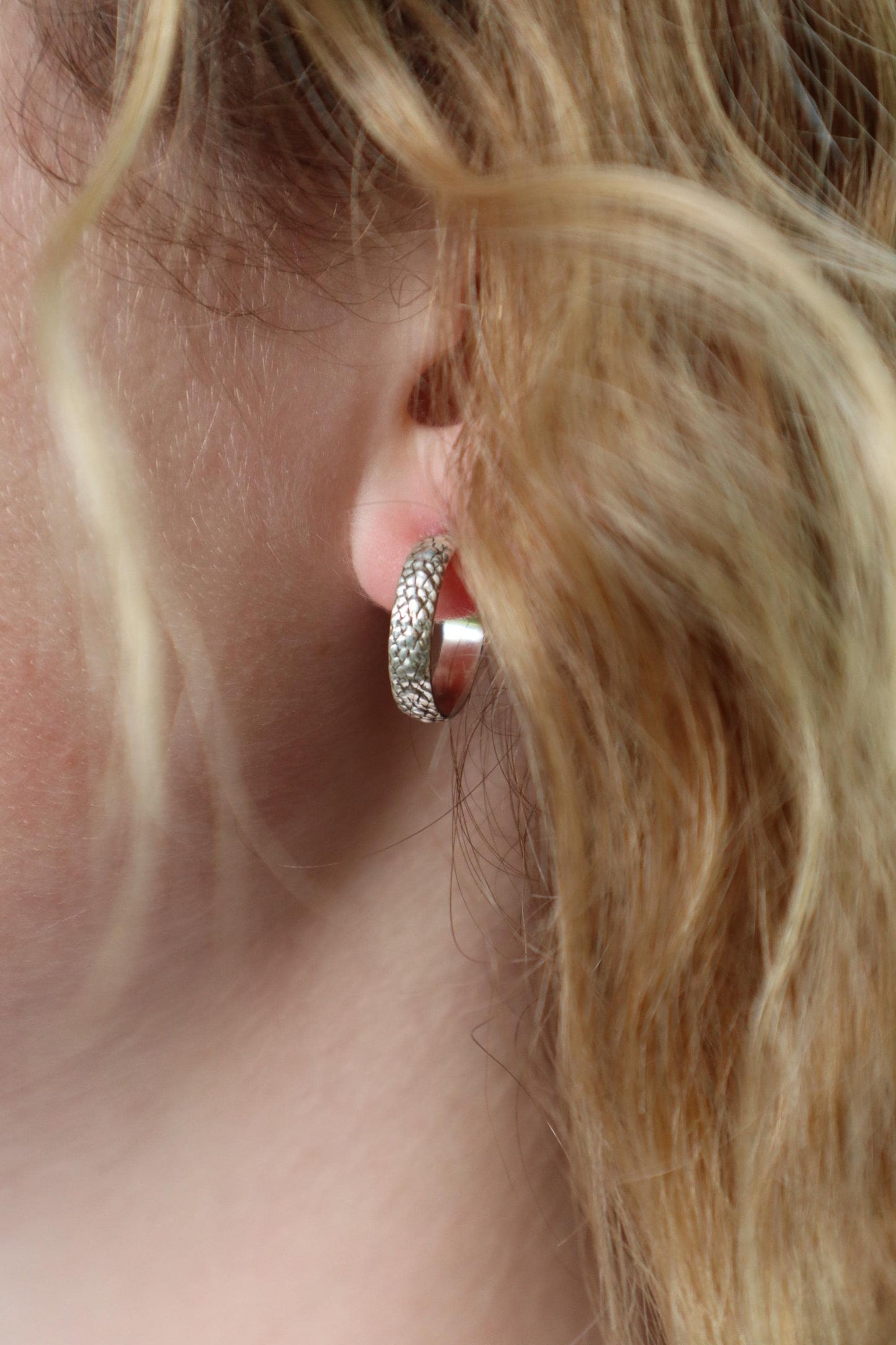Sterling Silver Lizard Skin 15mm Hoop Earrings