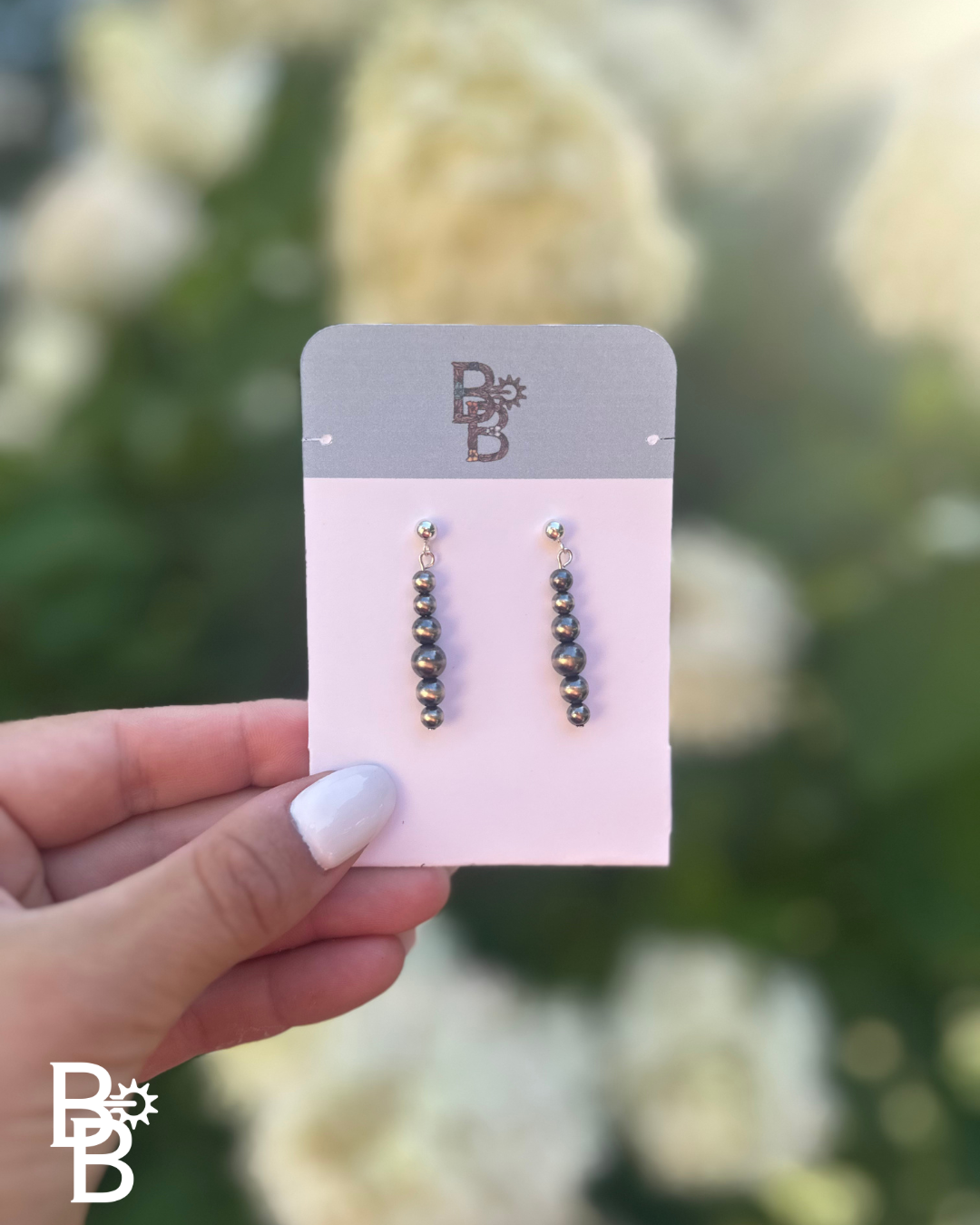 4mm-6mm Graduated Sterling Silver Navajo Pearl Earrings