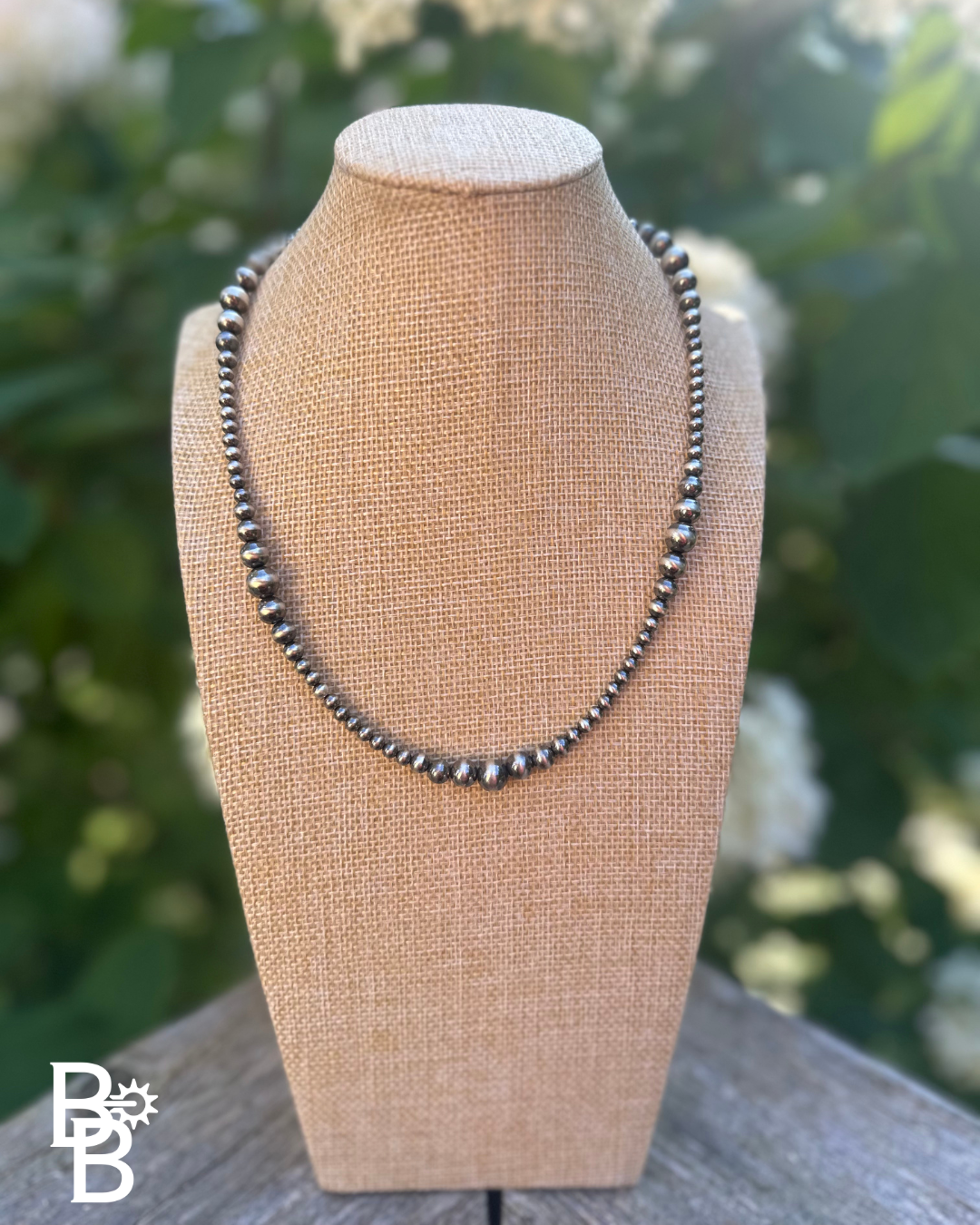 4mm-8mm Graduated Sterling Silver Navajo Pearl Necklace 18-20 4mm-8mm Graduated Sterling Silver Navajo Pearl Necklace 18-20
