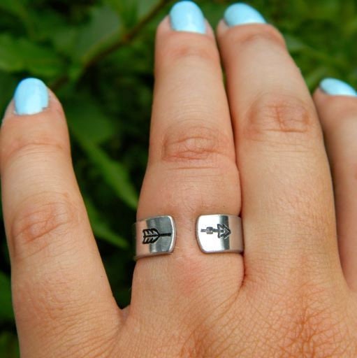 Split Arrow 1 Stamped Ring