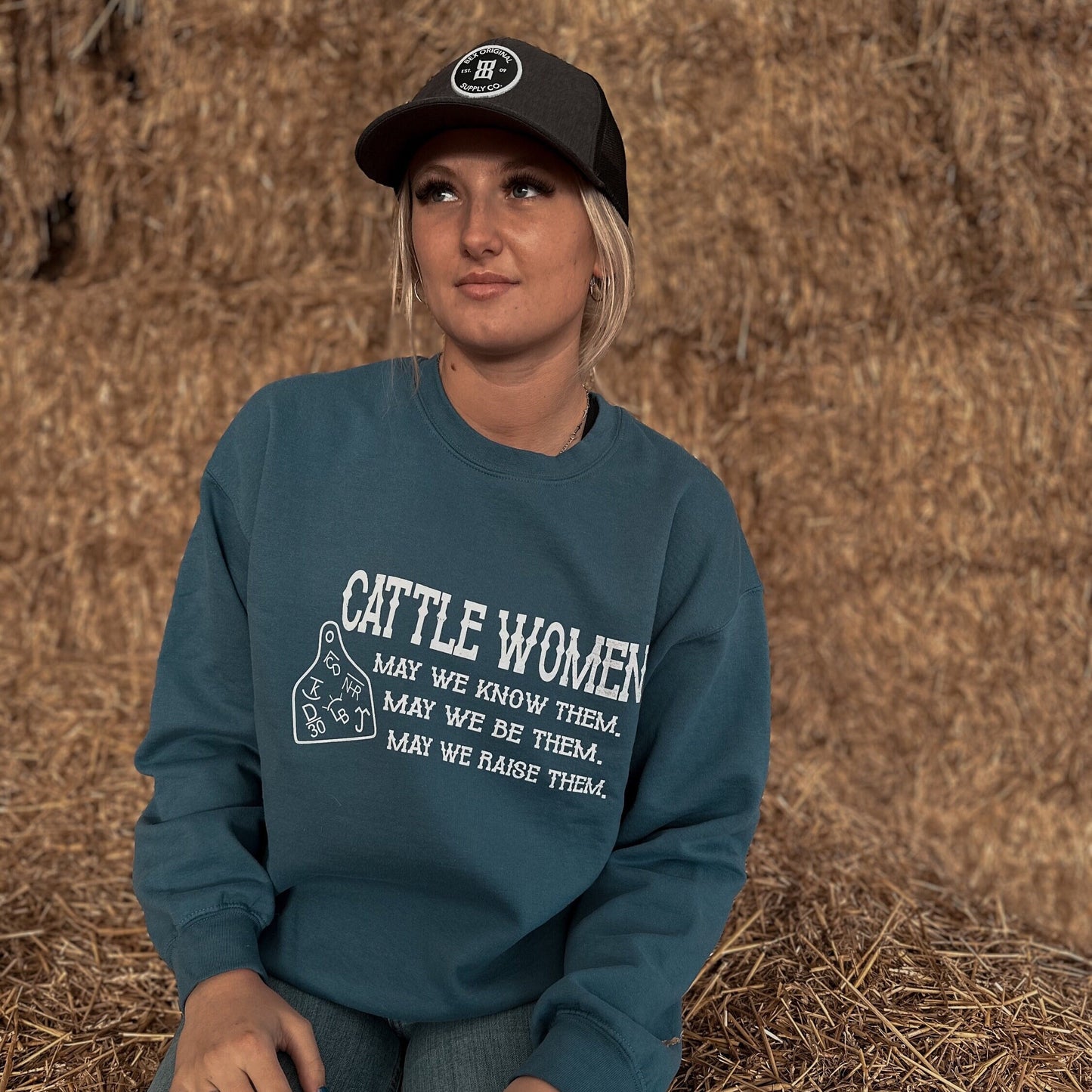 Cattle Women Unisex Sweatshirt