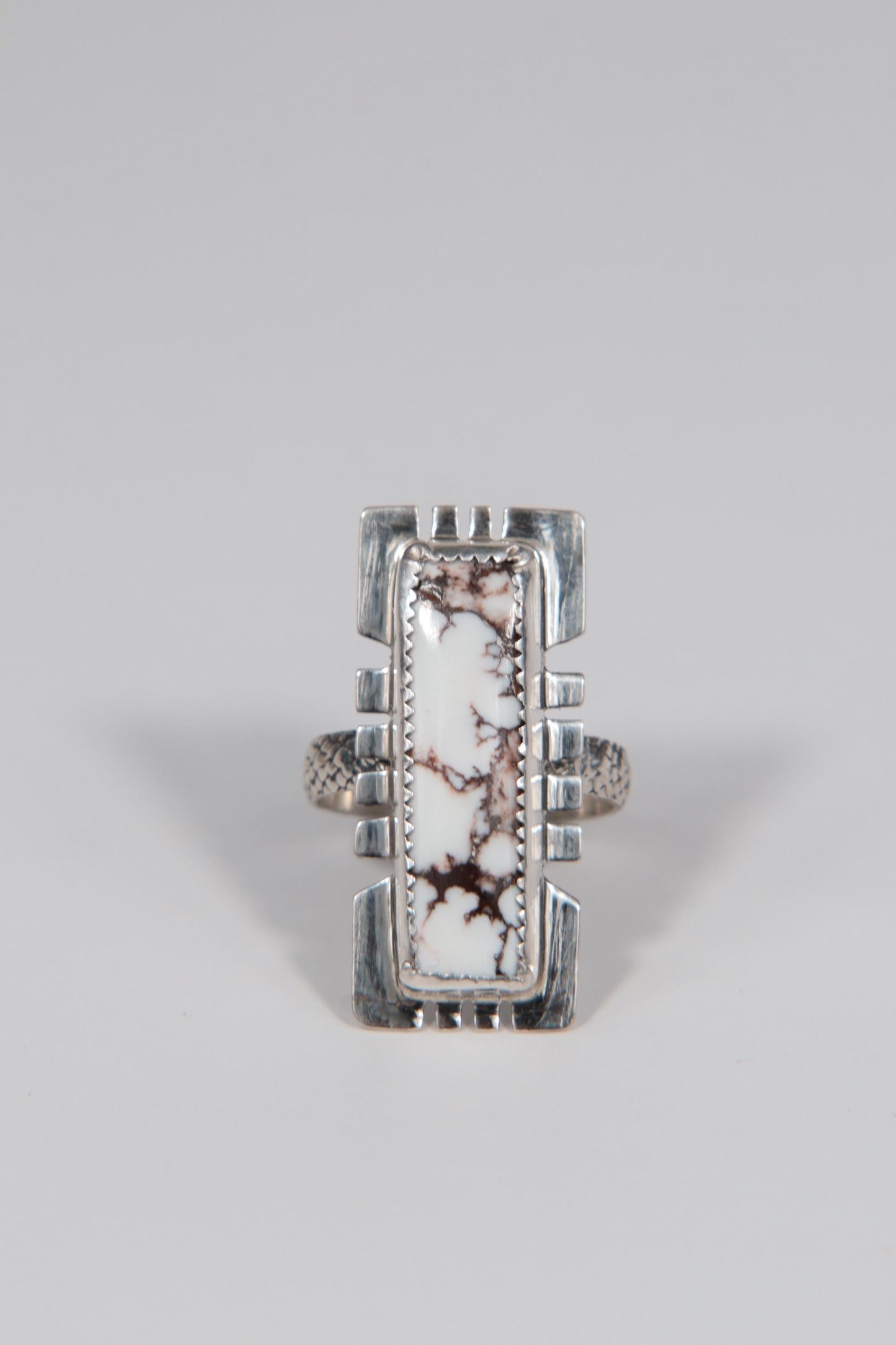 Wild Horse Bar Ring (Size 8)