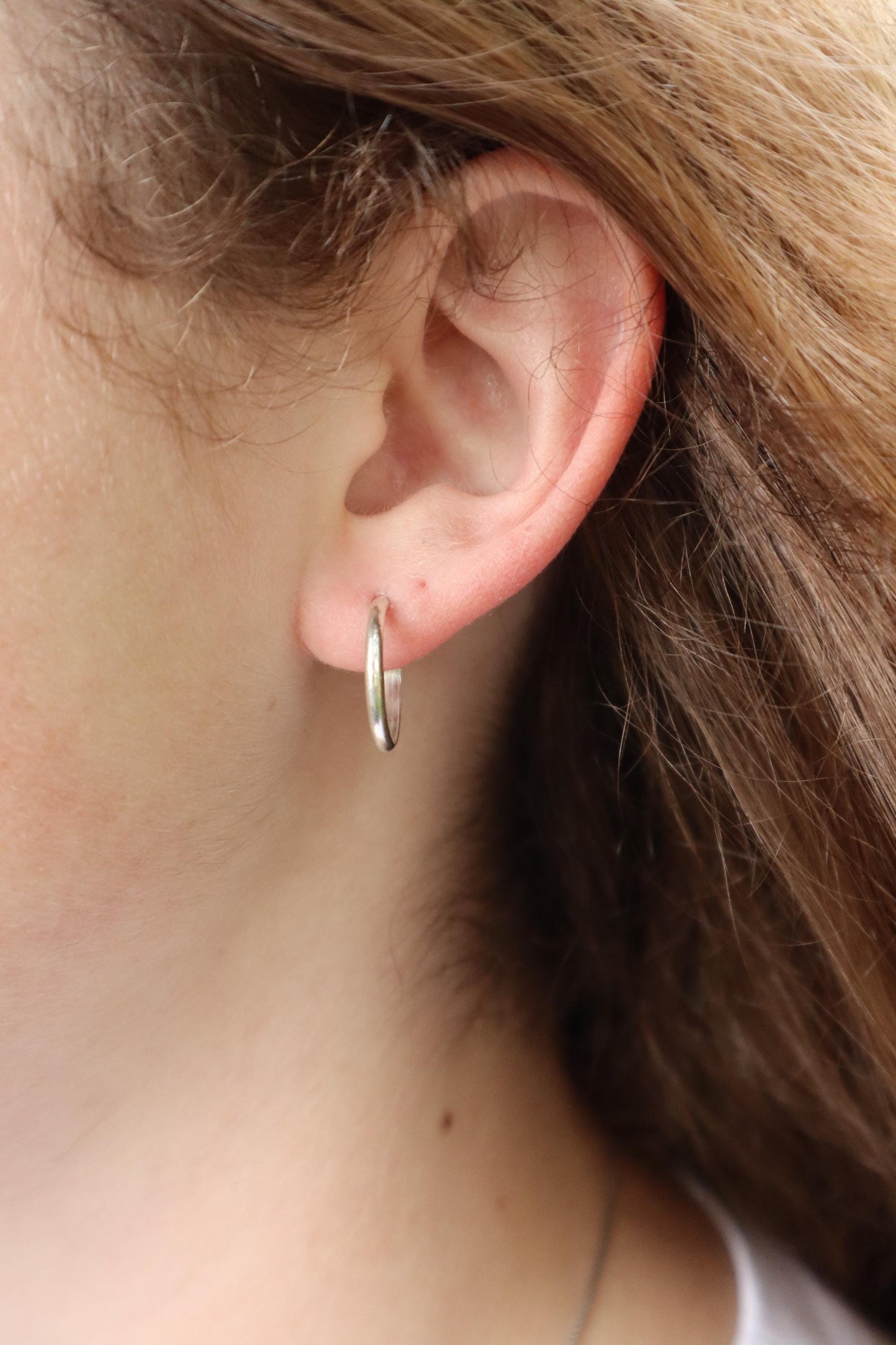 Sterling Silver 1/2 Round 15mm Hoop Earrings