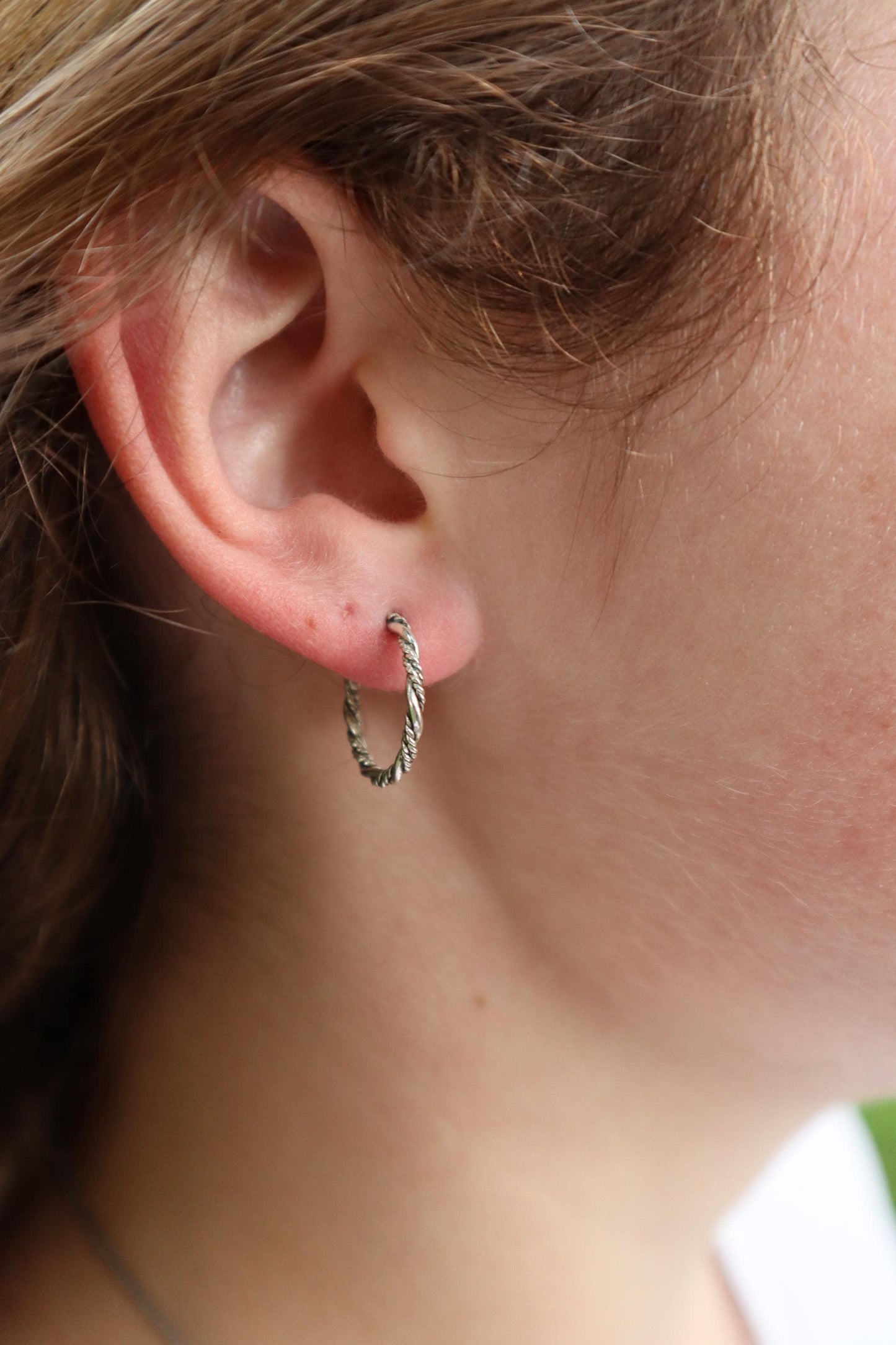 Sterling Silver Bead & Twist 15mm Hoop Earrings
