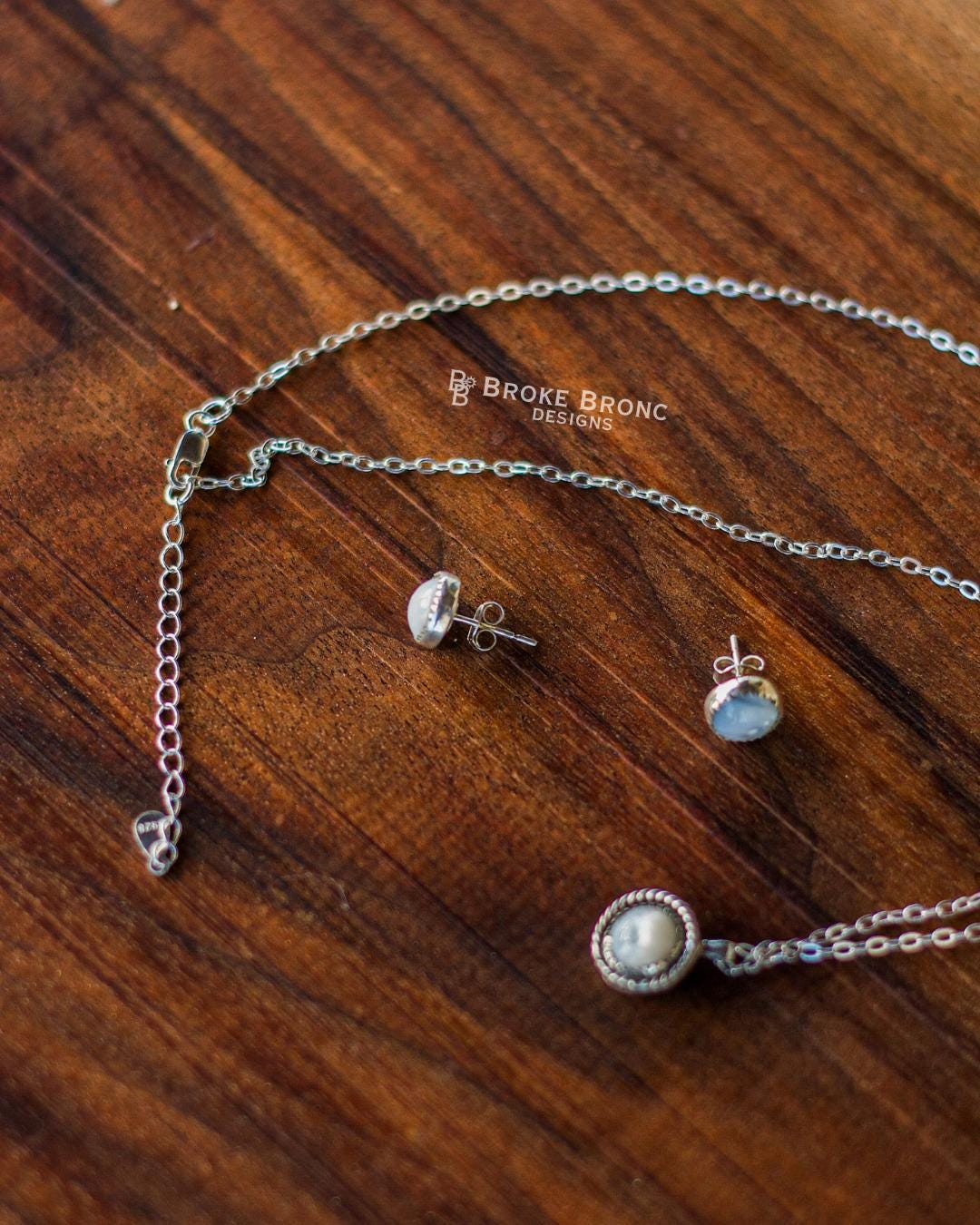 Mother of Pearl Sterling Silver Necklace